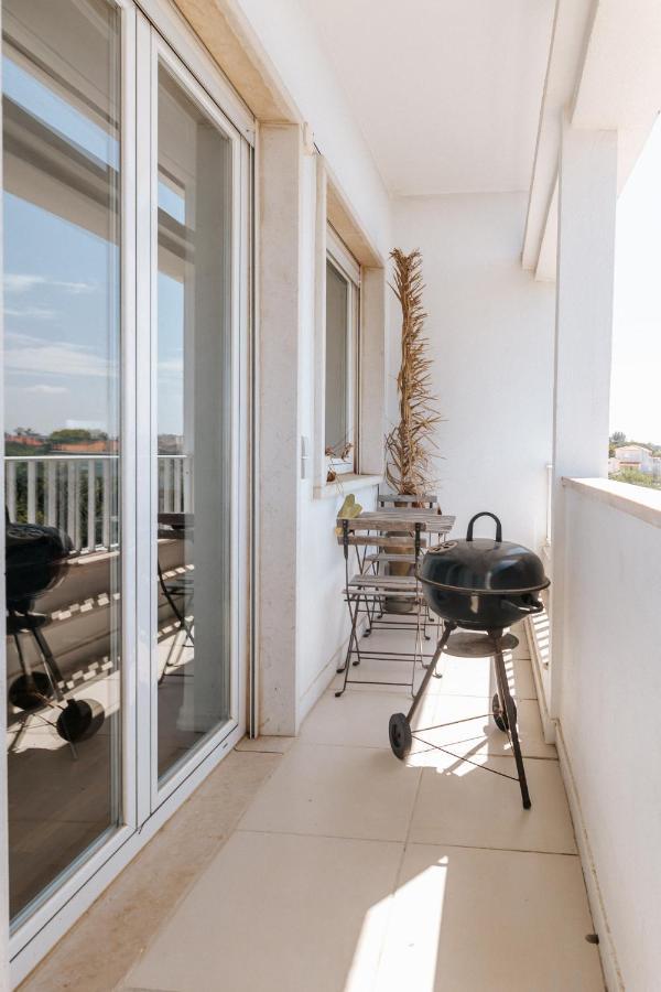 Cascais - Carcavelos Beach Apartment Exterior photo